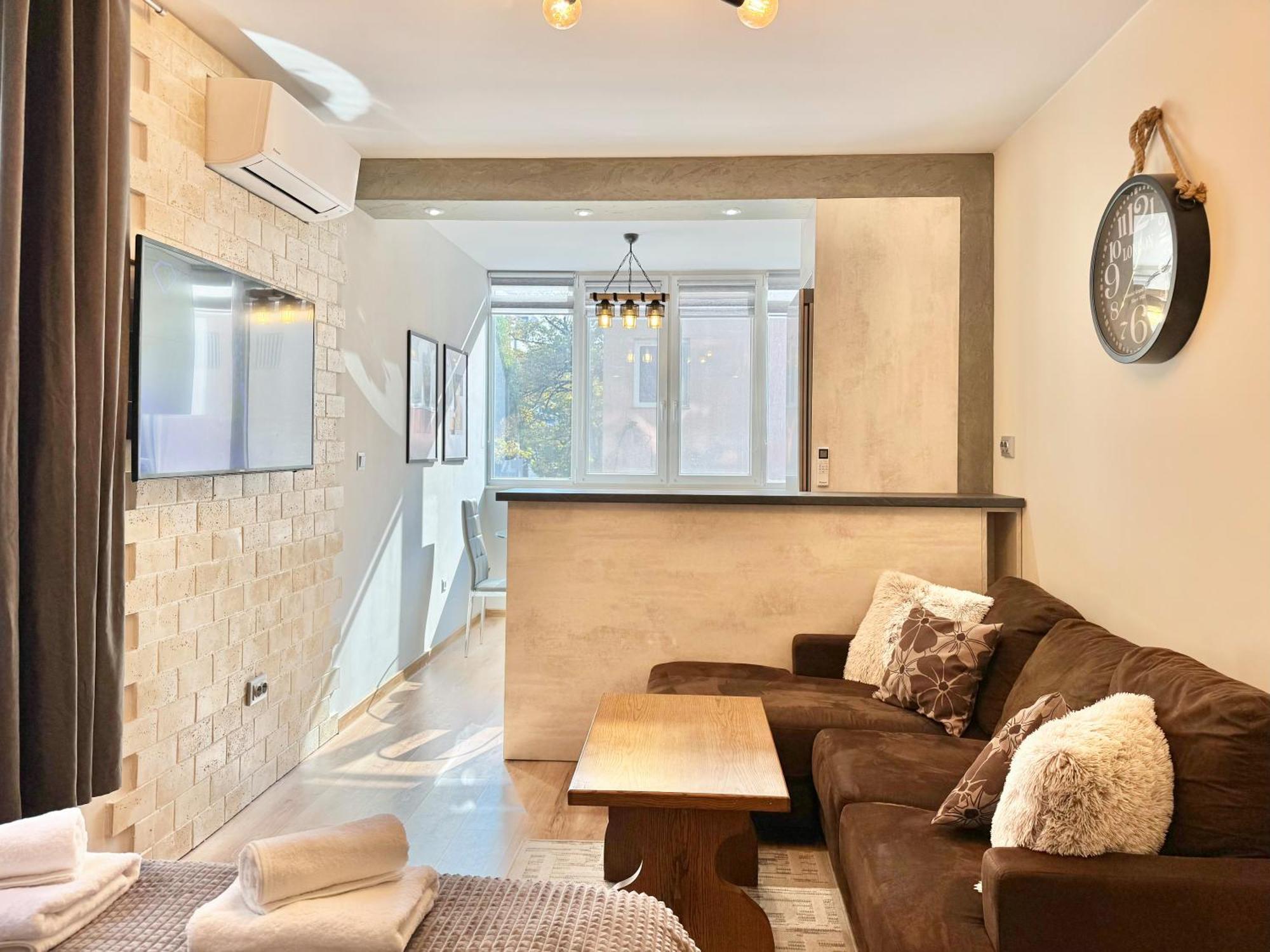 Top Centre 2Bed Apartment For 5 Guests 2 Minutes From High Street Plovdiv Buitenkant foto