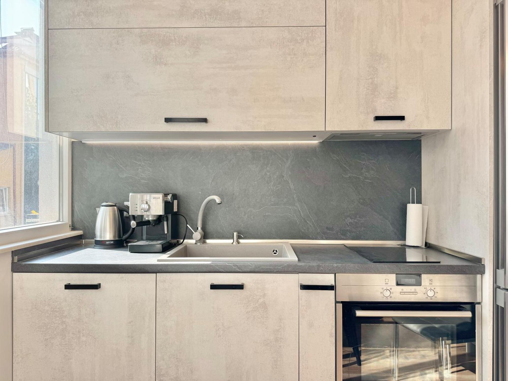 Top Centre 2Bed Apartment For 5 Guests 2 Minutes From High Street Plovdiv Buitenkant foto