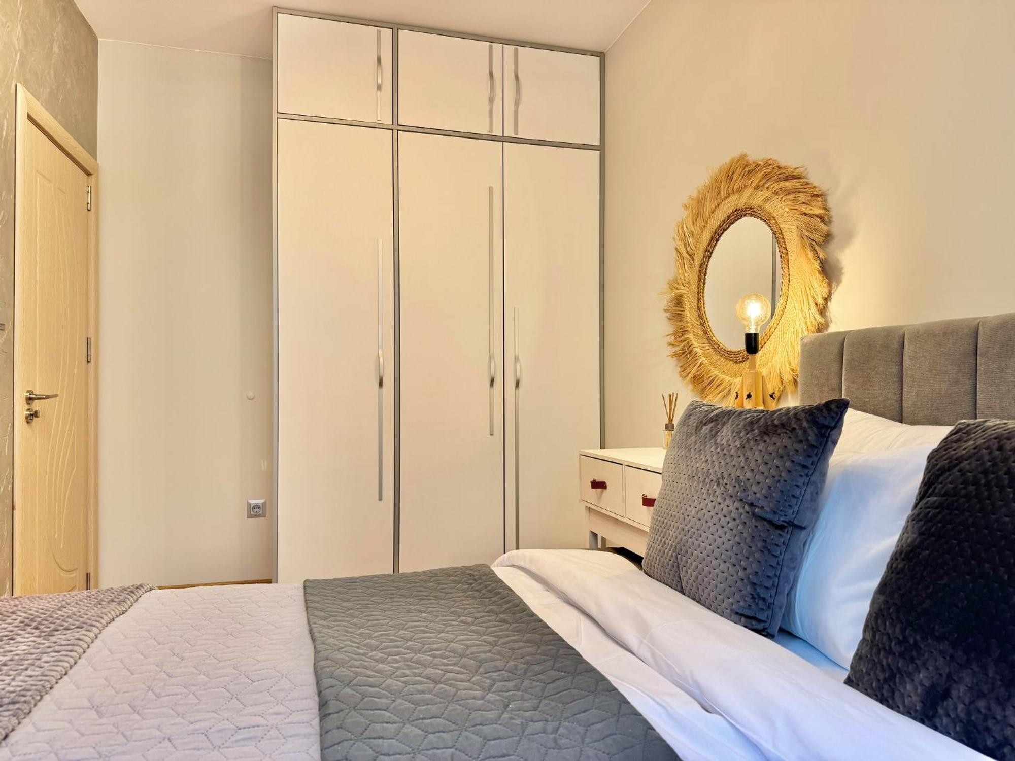 Top Centre 2Bed Apartment For 5 Guests 2 Minutes From High Street Plovdiv Buitenkant foto